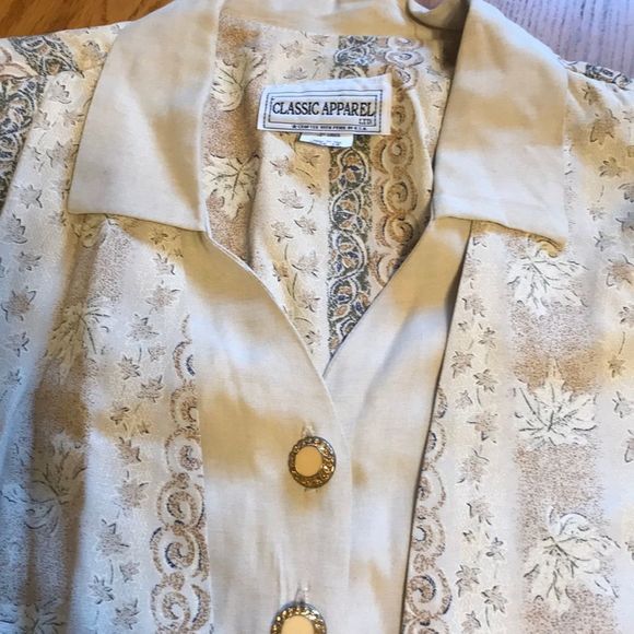 Classic apparel women’s pant set - Picture 3 of 5